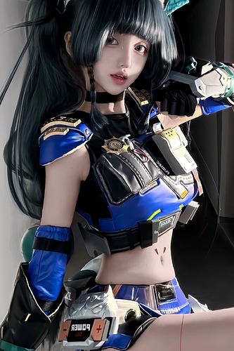 信不信青衣前辈的脚力_2