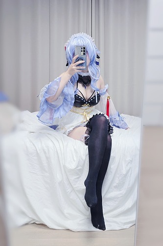 16_Maid_Ganyu_16