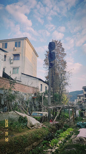 F555A5DD-185C-408A-9CB4-7C59272C6FCD-12355-00000D2D471F92D4