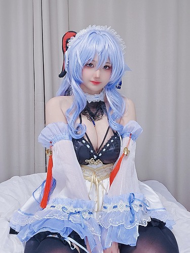 04_Maid_Ganyu_4