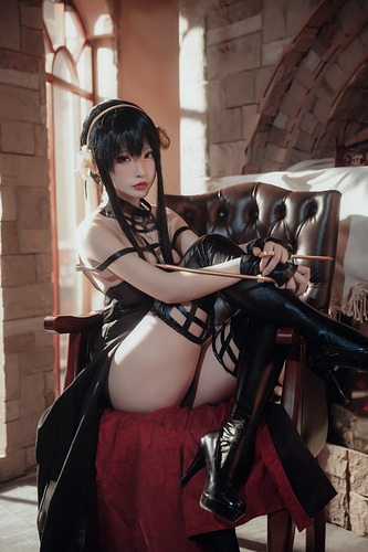 04