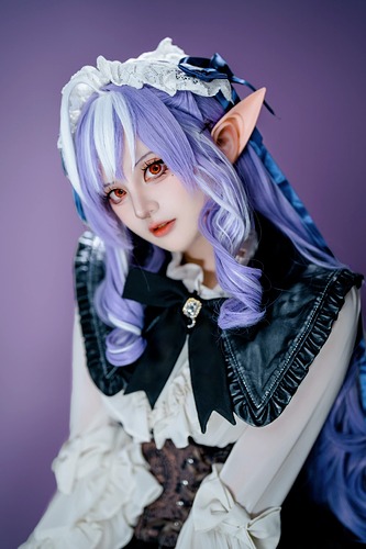薇薇安是一款十级lo娘_2