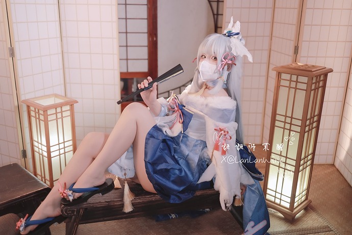 懒懒睡不醒 (LanLanWink) cosplay Ayaka Kamisato - Genshin Impact (3)
